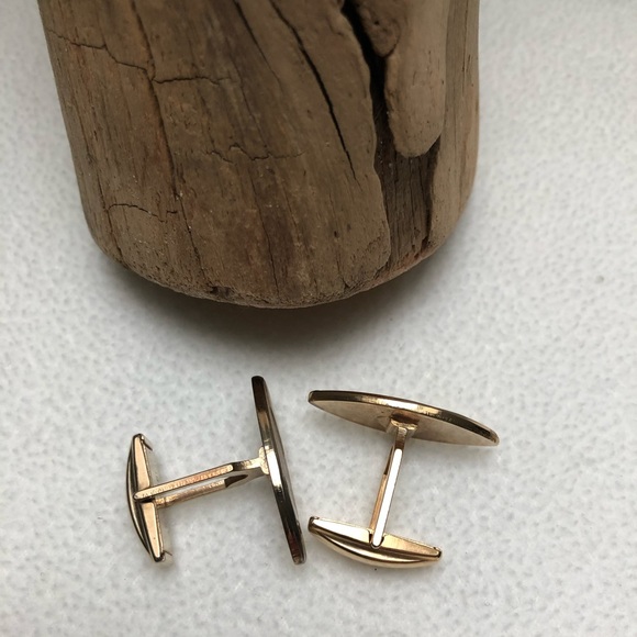 Vintage Sophisticated Gold Cuff Links - Picture 4 of 6